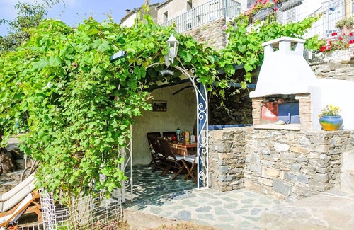 Santa-Reparata-di-Moriani House | Stunning villa for 6 people with WIFI, TV, terrace, pets allowed and panoramic view