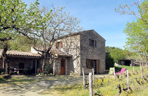 Saint-Genest-de-Bauzon House | Stunning private villa for 4 people with TV, terrace and pets allowed