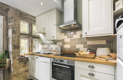 Halifax Cottage | Stunning 17c cottage, a true home away from home, in a delightful heritage area