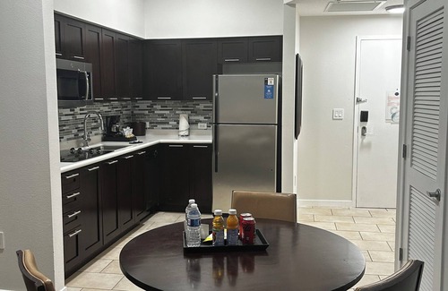 Celebration Apartment | Stunning 2-Bedroom Apartment in Orlando - Your Perfect Disney Getaway!