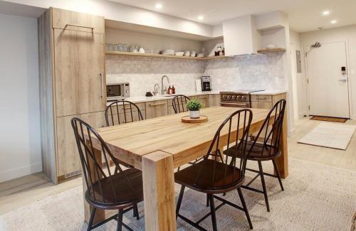 Whistler Creekside House | Stunning 2BR, Sleeps 6, Patio BBQ, Pool, Near Lakes