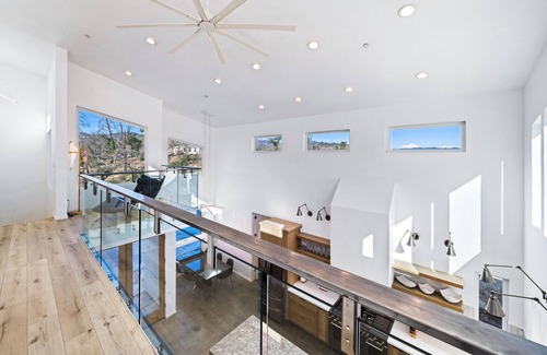 Redding House | Stunning 4-Bedroom Mountain Home