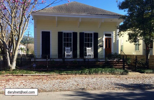 Carrollton House | Stunning 4 bedroom home near Audubon Park/Tulane