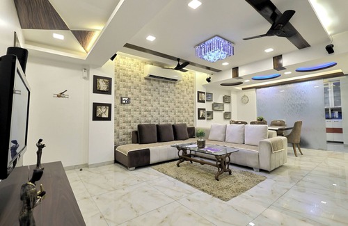 Borivali West House | Stunning 4 Bedroom Villa for large groups