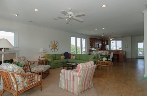South End House | Stunning 5BR Home with Elevator and Ocean Views!