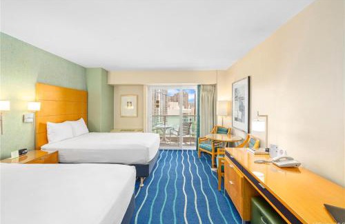 Ala Moana Hotel | Stunning Ala Moana 25th FL in Honolulu