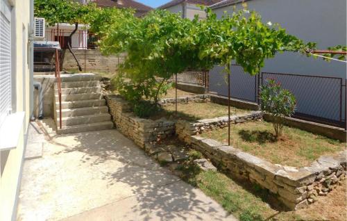 Gornji Karin Apartment | Stunning Apartment In Karin Gornji
