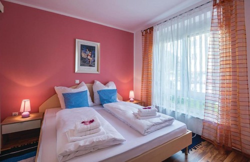 Viskovo Apartment | Stunning apartment in Viskovo with 2 Bedrooms and WiFi