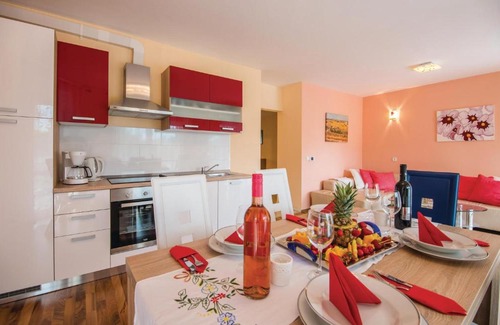 Viskovo Apartment | Stunning apartment in Viskovo with 2 Bedrooms and WiFi