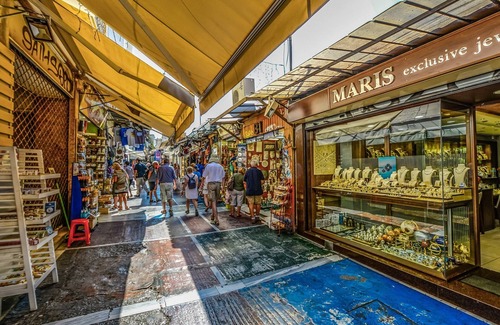 Monastiraki Villa | Stunning Athens Apartment | Ater Albus Junior Suite | Historic Central.