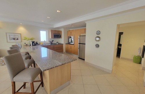 Hastings Villa | Stunning Beachfront 2-bedroom Condo with AC in Barbados