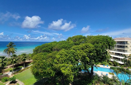 Hastings Villa | Stunning Beachfront 2-bedroom Condo with AC in Barbados