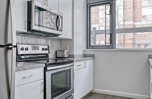 Cambridgeport Apartment | Stunning Central Square 1BR w/ Gym & W/D, by Blueground
