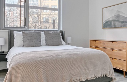 Cambridgeport Apartment | Stunning Central Square 1BR w/ Gym & W/D, by Blueground