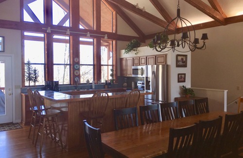 Chalet Village Ski Chalet | "STUNNING CHALET"- Perfect location for Family Reunions, Retreats, & Gatherings.
