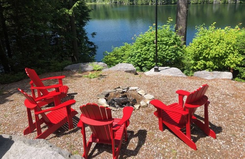 Trent Lakes Cottage | Stunning Cottage on a Very Private Lake