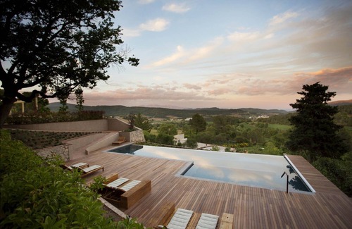 Mediona House | Stunning country house surrounded by vineyards facing Montserrat