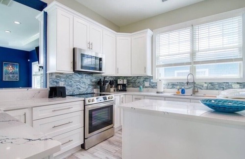 Cape Charles House | Stunning Direct Water Views, Private Beach & Community Pool!