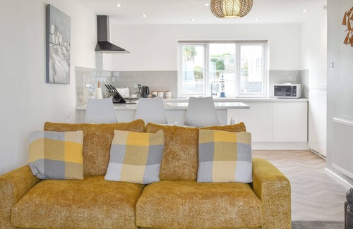 Benllech Cottage | Stunning, far reaching, panoramic sea views to Puffin Island and Great Orme.