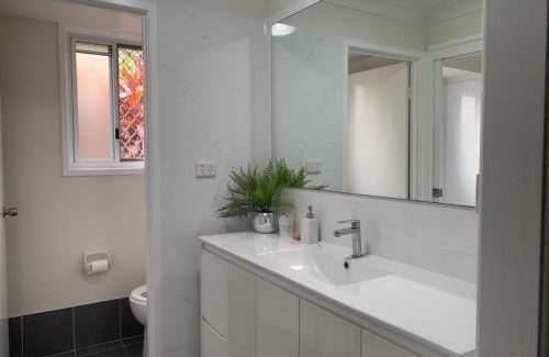 Mount Colah House | Stunning Garden View Queen Bedroom at MC 2079