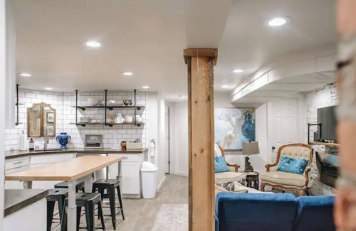 Scranton Apartment | Stunning Ground Floor Apartment in Green Ridge.