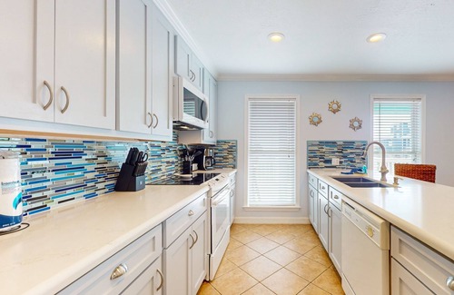 Port Bolivar House | Stunning | Gulf Views | Pet Friendly | Generator