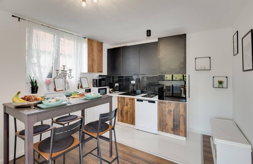Bjelovar House | Stunning home in Bjelovar