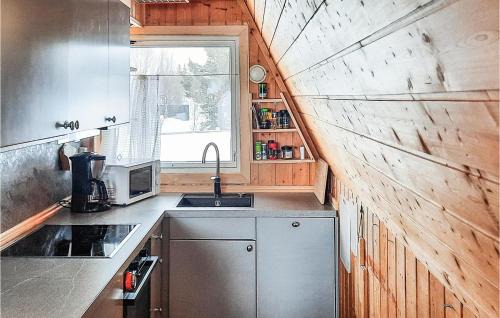 Oystre Slidre House | Stunning Home In Heggenes