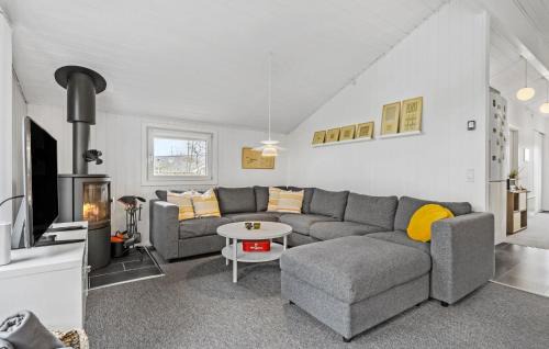 Bork Havn House | Stunning Home In Hemmet With Sauna