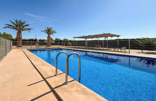 Yecla House | Stunning home in Yecla with private swimming pool, can be inside or outside