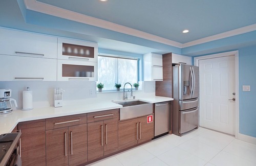 Lighthouse Point House | Stunning Home! Managed by BNR Vacation Rentals