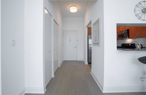 Tudor City Apartment | Stunning Midtown East 1 Bed w/Gym, Rooftop #6135