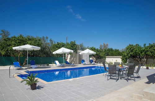 Argaka Villa | Stunning new Beach Front villa,1st Line to the beach, Large Pool, Wonderful Area