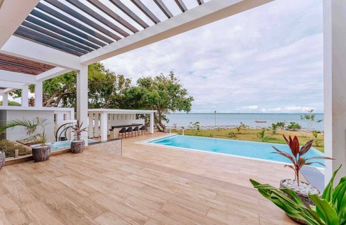 Bweleo Villa | Stunning new luxury oceanfront villa in Bweleo - 9269317