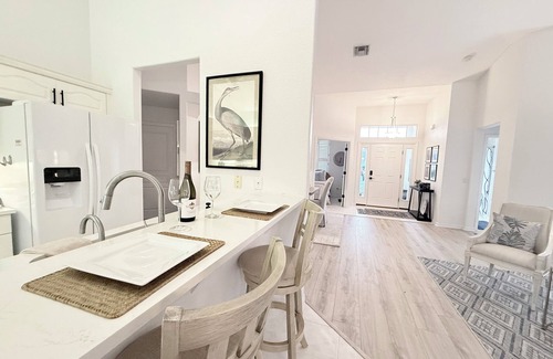 Pinehurst House | Stunning Newer Waterfront 3bd/2ba Home, Heated Pool, Gulf Beaches, Pet Friendly!