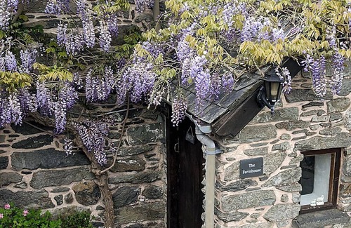 Corwen House | Stunning Period Farmhouse in Rural Setting