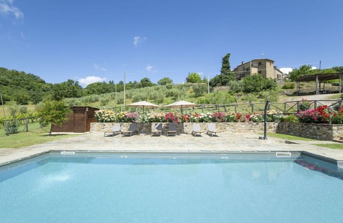 Bivio Lugnano Villa | Stunning private villa for 7 people with private pool, WIFI, TV and patio