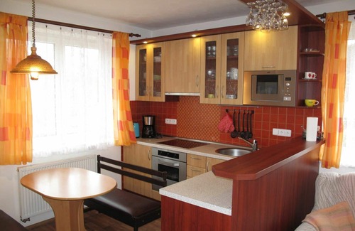 Zasada House | Stunning private villa for 5 people with WIFI, pool, TV and terrace