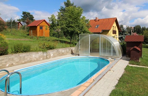 Zasada House | Stunning private villa for 5 people with WIFI, pool, TV and terrace