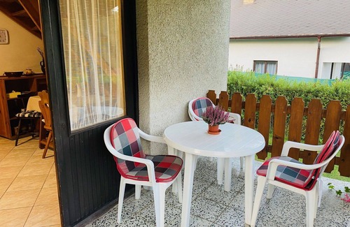 Zabovresky House | Stunning private villa for 5 guests with WIFI, TV, terrace and pets allowed