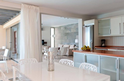 Salobre Villa | Stunning private villa with private pool, WIFI, A/C, TV, pets allowed and panoramic view