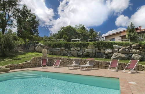 Roccastrada Villa | Stunning private villa for 6 guests with private pool, A/C, WIFI, TV, patio and parking