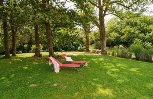 Plovan House | Stunning private villa for 5 people with WIFI, TV and terrace