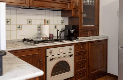 Anghiari House | Stunning private villa for 7 guests with private pool, WIFI, TV, terrace and pets allowed