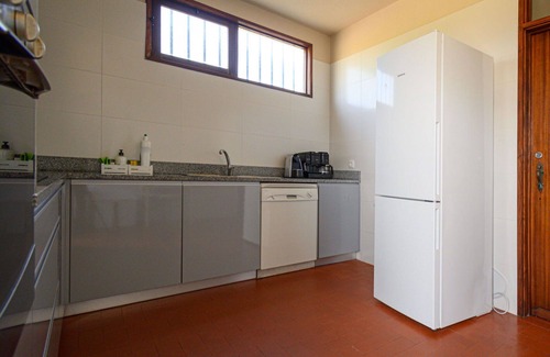 Viana do Castelo House | Stunning private villa for 9 people with WIFI, TV and terrace
