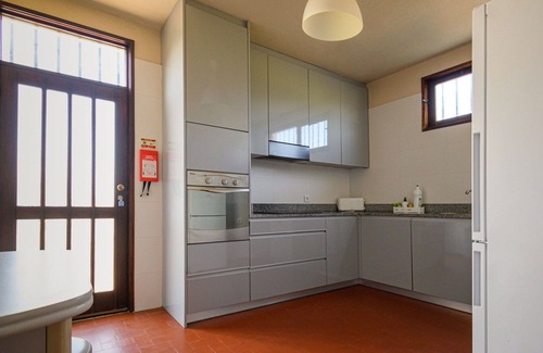 Viana do Castelo House | Stunning private villa for 9 people with WIFI, TV and terrace