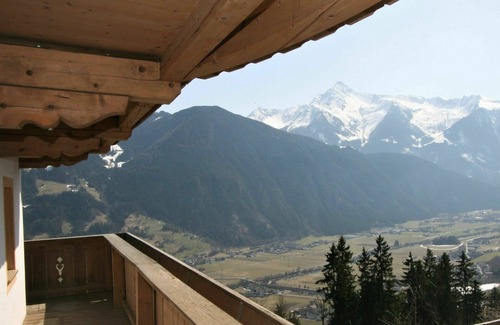 Hippach-Schwendberg Villa | Stunning private villa for 8 people with TV and terrace