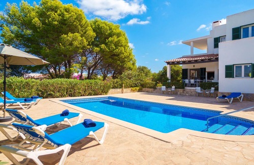 Cala Murada Villa | Stunning private villa for 8 guests with WIFI, A/C, private pool, TV, patio and panoramic view