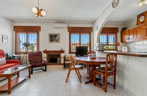 Quesada House | Stunning private villa for 4 guests with A/C, WIFI, private pool, terrace and pets allowed