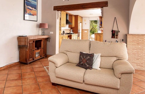 Sagra Villa | Stunning private villa for 6 people with private pool, A/C, WIFI, TV and patio